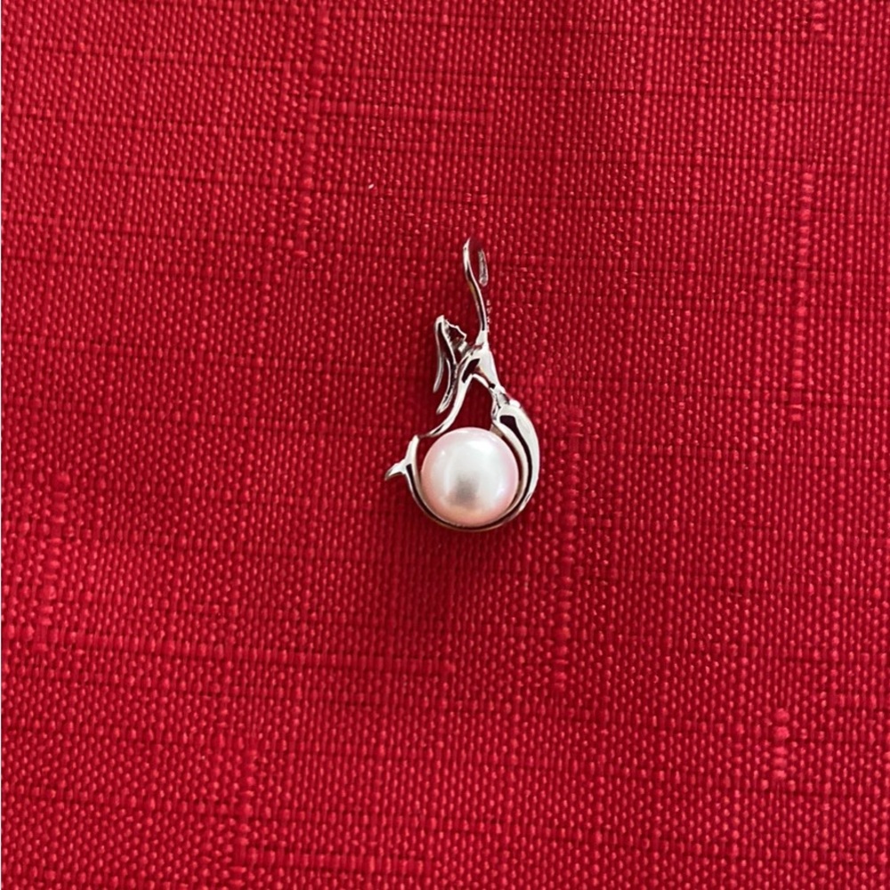 Women’s Sterling Silver Mermaid Pendant